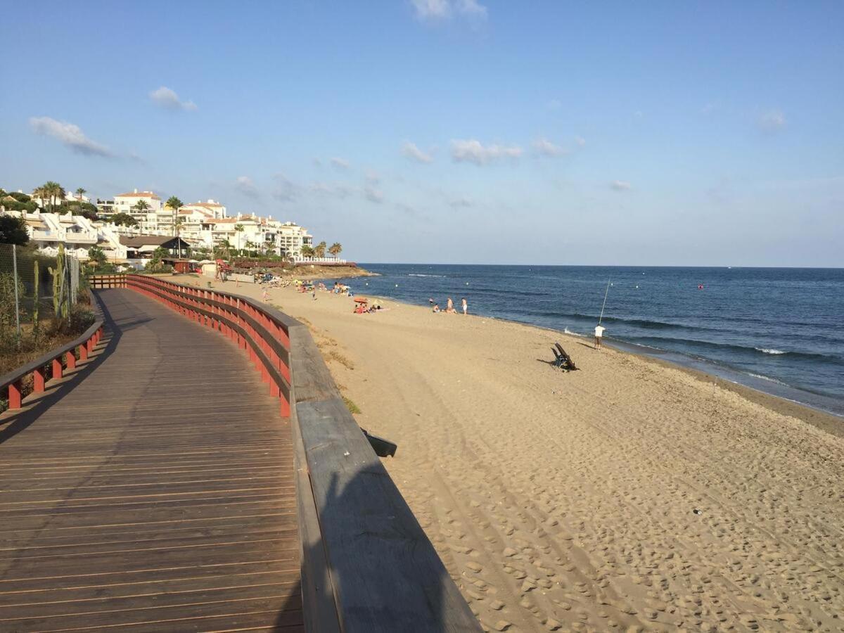 MI CAPRICHO, Beachfront, Grownfloor, Private Garden & Terrace Sitio de Calahonda Exterior foto